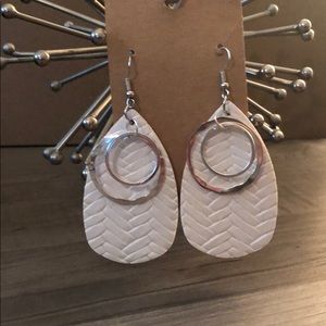 White Woven Faux Leather Teardrop Earrings